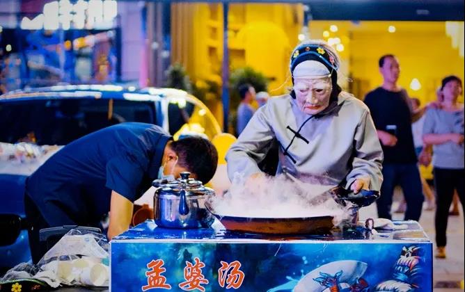 靚起來！西區(qū)打造美食名片撬動“夜間經(jīng)濟”